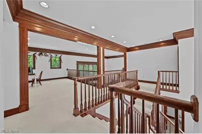 298 Village Drive, Grandview Heights, OH 44147 - Photo 29