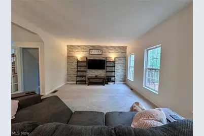 887 Willow Creek Drive, Fairlawn, OH 44333 - Photo 7