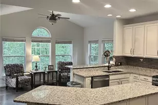 887 Willow Creek Dr, Fairlawn, OH 44333 - Photo 5