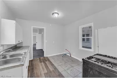 14131 Berwyn Avenue, Loveland, OH 44111 - Photo 9