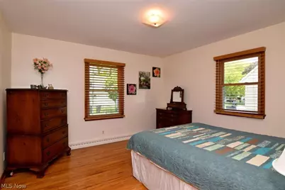 906 Davis Avenue, Cuyahoga Falls, OH 44221 - Photo 15