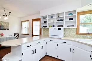 906 Davis Ave, Cuyahoga Falls, OH 44221 - Photo 9