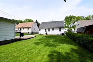 906 Davis Ave, Cuyahoga Falls, OH 44221 - Photo 29