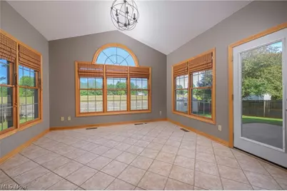 1436 Glenbrook Avenue, Louisville, OH 44641 - Photo 13