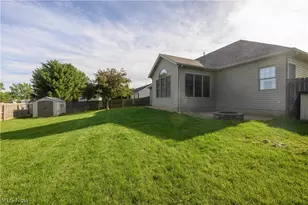 1436 Glenbrook Ave, Louisville, OH 44641 - Photo 7