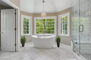 6165 Loch Lomond Ct, Solon, OH 44139 - Photo 25
