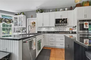 6165 Loch Lomond Ct, Solon, OH 44139 - Photo 13