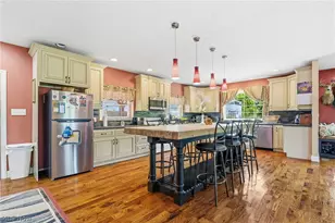 20101 Western Reserve Rd, North Benton, OH 44449 - Photo 9
