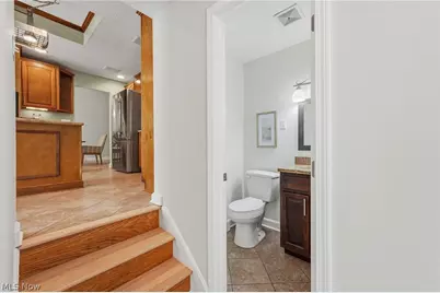 8662 Tanglewood Trail, Chagrin Falls, OH 44023 - Photo 13