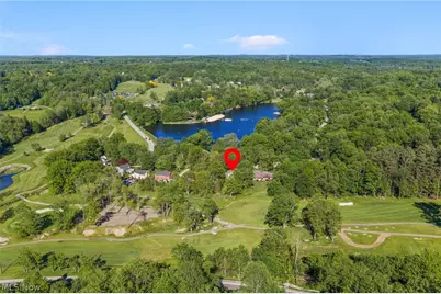 8662 Tanglewood Trail, Chagrin Falls, OH 44023 - Photo 33