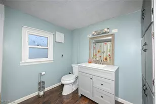 940 W Hopocan Ave, Barberton, OH 44203 - Photo 19