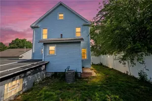 940 W Hopocan Ave, Barberton, OH 44203 - Photo 29