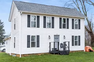 1435 Luby Ln, Zanesville, OH 43701 - Photo 1