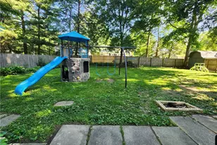 721 Frank Blvd, Akron, OH 44320 - Photo 19