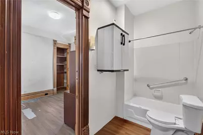 7408 Broadway Avenue, Loveland, OH 44105 - Photo 37