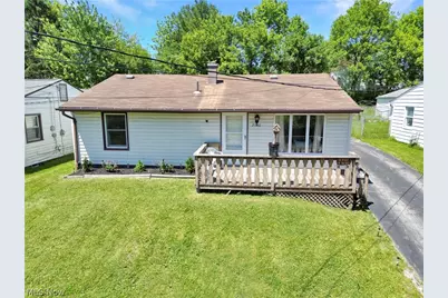 2340 Cherry Hill Avenue, Youngstown, OH 44509 - Photo 1