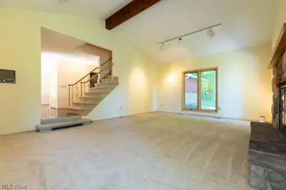 7360 Ledgewood Drive, Kirtland, OH 44094 - Photo 7