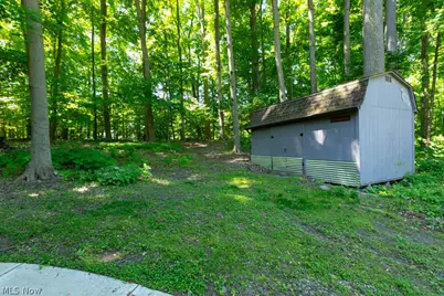 7360 Ledgewood Drive, Kirtland, OH 44094 - Photo 41