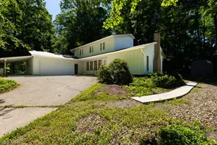 7360 Ledgewood Dr, Kirtland, OH 44094 - Photo 35