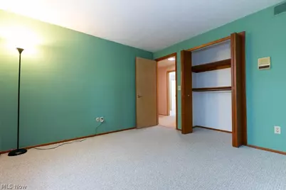 7360 Ledgewood Drive, Kirtland, OH 44094 - Photo 31
