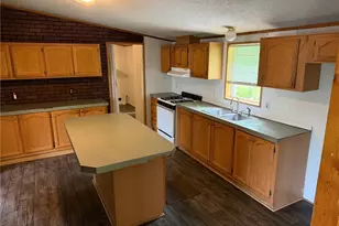 3211 Bay Rd SE, Carrollton, OH 44615 - Photo 5
