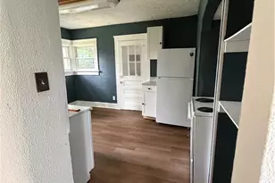 507 N 9th St, Cambridge, OH 43725 - Photo 17
