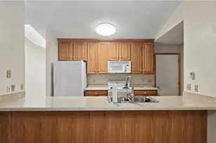 910 Greenfield Dr, Mansfield, OH 44904 - Photo 7