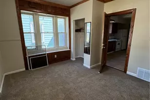 565 Brown St, Akron, OH 44311 - Photo 5