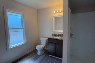 565 Brown St, Akron, OH 44311 - Photo 17