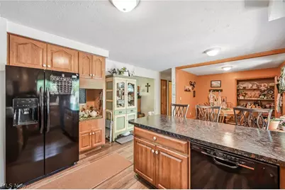 6127 Columbus Road NE, Louisville, OH 44641 - Photo 11