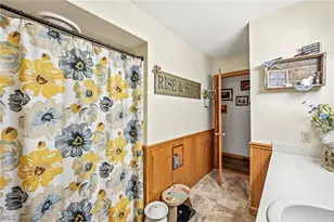 6127 Columbus Rd NE, Louisville, OH 44641 - Photo 21
