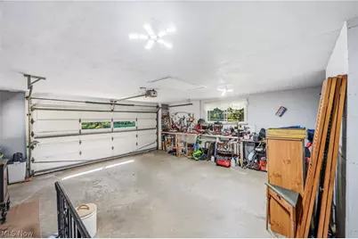 6127 Columbus Road NE, Louisville, OH 44641 - Photo 31