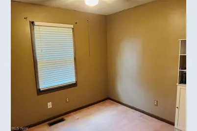 50538 Cindy Drive, St Clairsville, OH 43950 - Photo 21