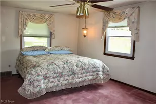 339 Country Club Blvd, Weirton, WV 26062 - Photo 11