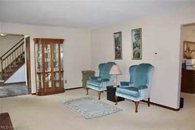 339 Country Club Boulevard, Weirton, WV 26062 - Photo 3