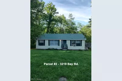 3219 Bay Road SE, Carrollton, OH 44615 - Photo 1