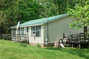 3219 Bay Rd SE, Carrollton, OH 44615 - Photo 3