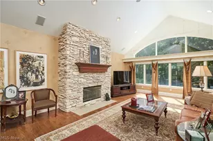 379 Greensfield Ln, Copley, OH 44321 - Photo 9
