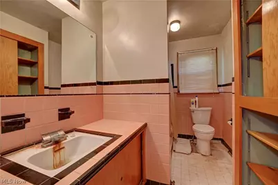 2123 Clearview Avenue NW, Canton, OH 44708 - Photo 11