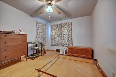 2123 Clearview Avenue NW, Canton, OH 44708 - Photo 13