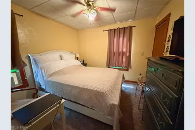 1547 Lisbon Street, East Liverpool, OH 43920 - Photo 5