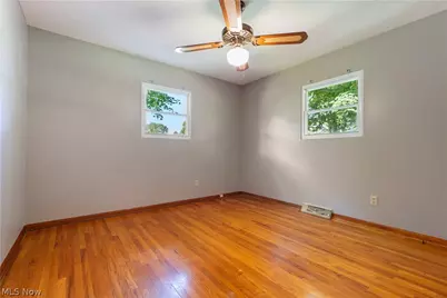 7505 Ivydale Avenue NW, North Canton, OH 44720 - Photo 19