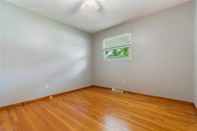 7505 Ivydale Avenue NW, North Canton, OH 44720 - Photo 23
