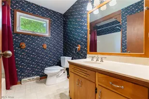 7505 Ivydale Ave NW, North Canton, OH 44720 - Photo 21