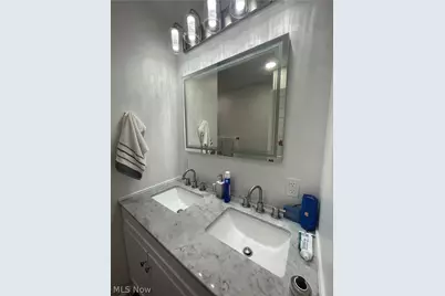 7915 Snow Road, Parma, OH 44129 - Photo 13