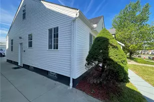 7915 Snow Rd, Parma, OH 44129 - Photo 41