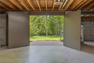 1337 Meadowood Cir, Poland, OH 44514 - Photo 43