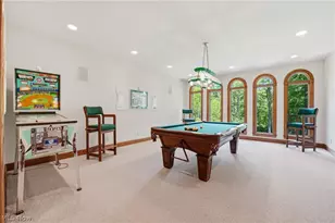 1337 Meadowood Cir, Poland, OH 44514 - Photo 15