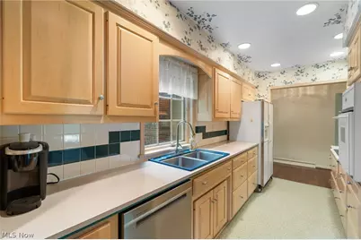 1254 Cherry Lane, Uniontown, OH 44685 - Photo 13