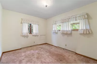 1254 Cherry Lane, Uniontown, OH 44685 - Photo 15